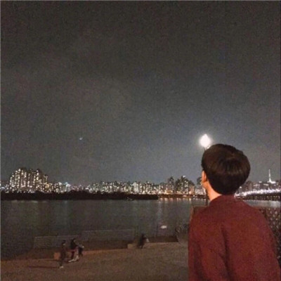 情侶頭像2020背影一男一女圖片最新 看見喜歡的就得主動犯個賤