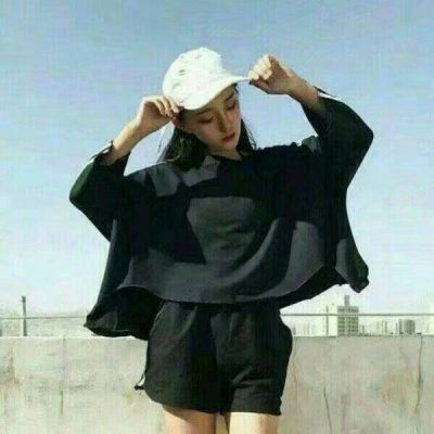 qq女生用的霸氣頭像戴帽子的 你不需要雞湯你需要巴掌