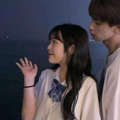 2021滿眼柔情都是你的溫柔情侶頭像 接下來好運將向你飛奔而來