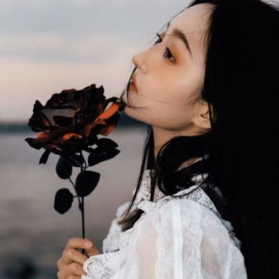 女神范的魅力氣質頭像最新版 開始學會刪煩就減簡單的生活