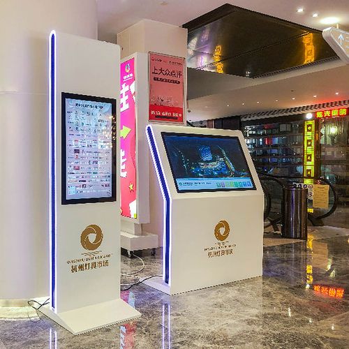 立臥相宜，觸達全城 商場觸控導航屏應用深度解析